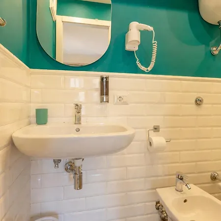 Le Petit Bijou Casa de hóspedes 4*
