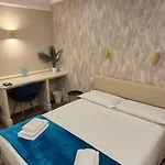 בית הארחה Le Petit Bijou 4*