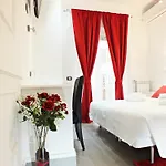 בית הארחה Le Petit Bijou 4*