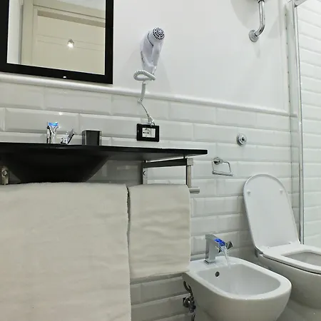 بيت ضيافة Le Petit Bijou روما